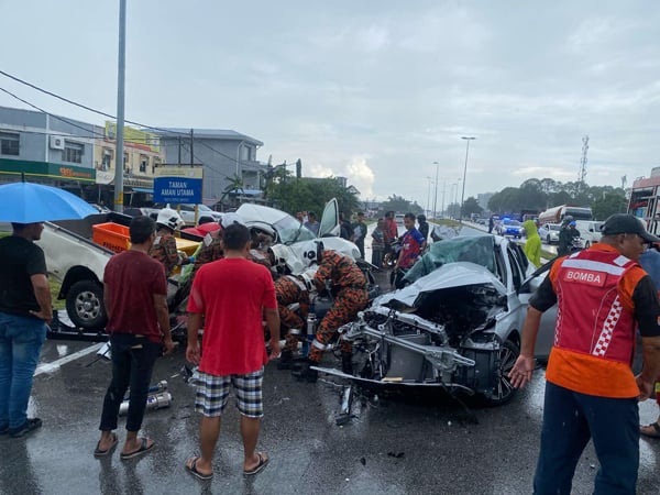 适耕庄龙卷风酿车祸！轿车货卡碰撞 1死2伤