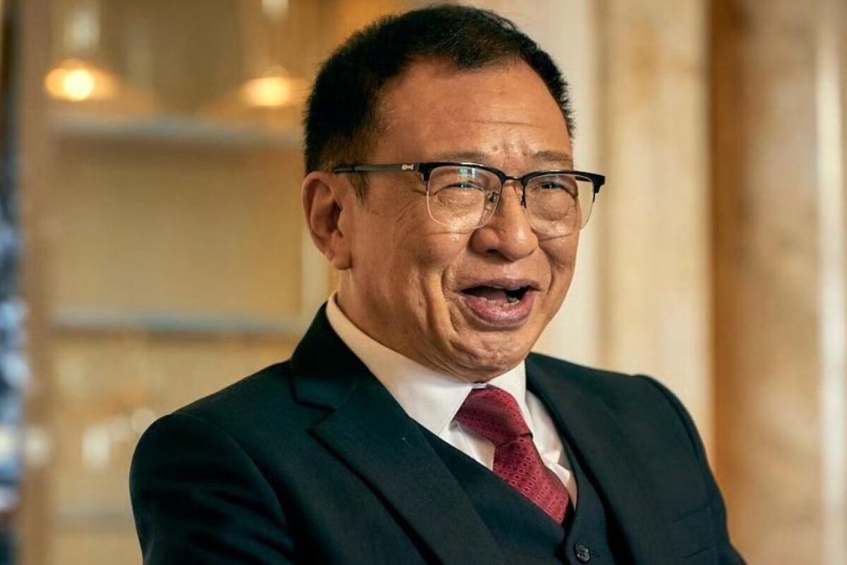 港剧黄金年代的最后微笑｜当Benz哥许绍雄癌逝引发全网怀念