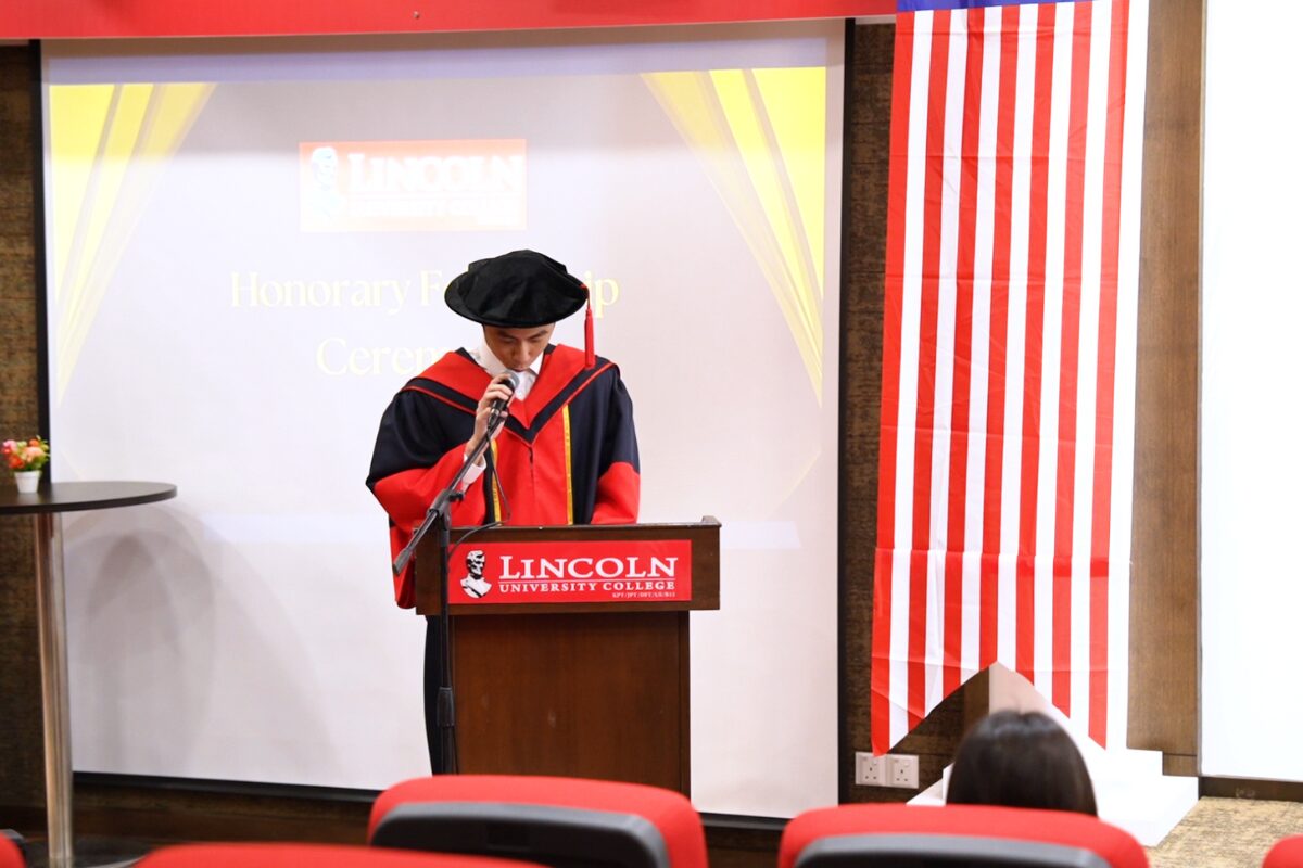 AI 是噱头还是真本事？Dr Kervis 院士获誉背后的实战冷知识